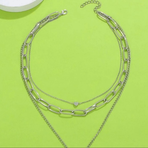 New Chunky Heart and Lock Layered Necklace - Picture 2 of 5